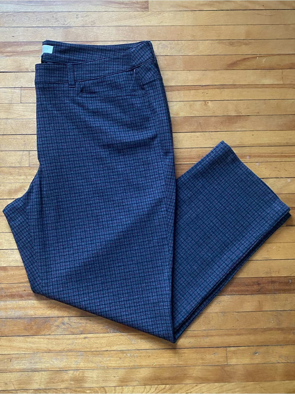 NWT Sz 22w Talbots Gray and Maroon Chevron Pattern Pants